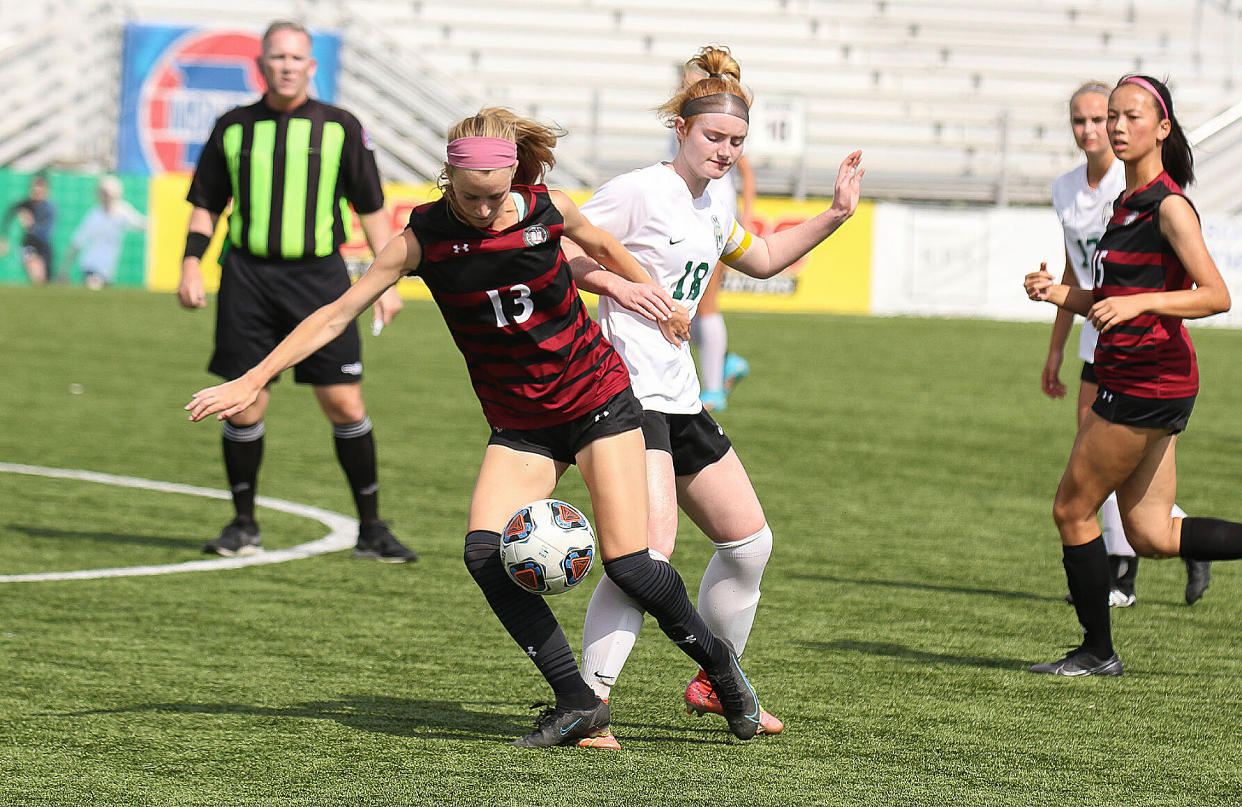 MICDS vs. Orchard Farm girls soccer